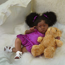 Boneca Reborn Negra Realista 100% Silicone – 55cm com Acessórios e Certificado de Nascimento